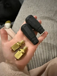 Комплект кабелей для соединения инвертора и АКБ сечение 25мм.кв, 2шт по 100см, с клеммами под болт Ду М8 и штыревыми наконечниками фото от покупателей 2