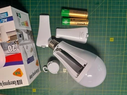 Лампа аккумуляторная LED 20W, E27, Автономная аварийная лампочка 6800-7300К + 2 сменных аккумулятора, Белая (3641245742) фото от покупателей 5