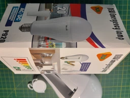 Лампа аккумуляторная LED 20W, E27, Автономная аварийная лампочка 6800-7300К + 2 сменных аккумулятора, Белая (3641245742) фото от покупателей 3