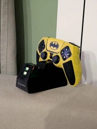 Захисний силіконовий чохол BATMAN та наліпка на тачпад для геймпада Sony DualSense (PS5)