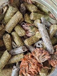 Смесь гранулированных трав и растений для грызунов "Grass & Herbs" тм Буся - 500г