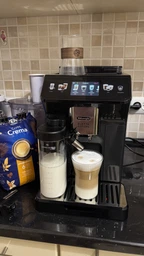 Кавомашина DeLonghi ECAM 450.55 S