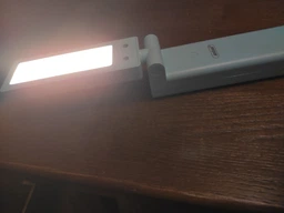 Лампа led аккумуляторная настольная 15w беспроводная светодиодная Andowl Q-LED103X1 светильник трансформер портативный с аккумулятором 1800 mah и зарядкой usb type c регулировка угла наклона тёплый белый свет лампы лед на аккумуляторе розовый