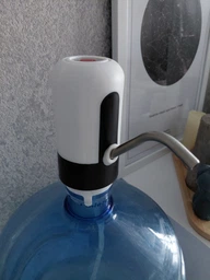 Помпа электрическая Clear Pro Water Dispenser для бутилированной воды аккумуляторная Черно-белый