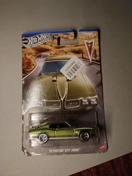 Тематическая машинка Hot Wheels Праздник скорости в ассортименте 1 шт (GRT01)