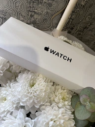 Смарт-часы Apple Watch SE 3 (2025) GPS 44mm Midnight Aluminium Case with Midnight Sport Band - S/M (MEHN4RK/A)