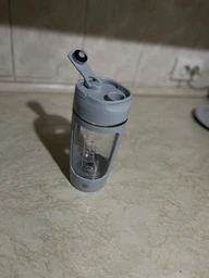 Электрический шейкер на аккумуляторе Automatic mixing cup 23652 Tritan для спортивных коктейлей 650 ml Черный
