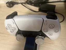 Накладки на стики KontrolFreek® Galaxy (White) для Sony DualShock PS4 / DualSense PS5 [382252749] фото от покупателей 4
