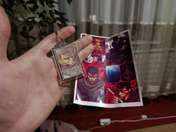 Брелок Берсерк Berserk 16535 фото від покупців 1