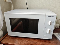 Мікрохвильова піч Panasonic NN-SM221WZUE фото від покупців 11