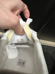 Женские кеды низкие Vans VN0A7Q5EOC21 40 (7.5US) 25.5 см Белые (196573482531) фото от покупателей 2