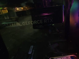 Видеокарта Gigabyte NVIDIA GV-N5060WF2OC-8GD фото от покупателей 4