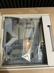 Материнская плата Gigabyte B850M EAGLE WIFI6E (sAM5, AMD B850, PCI-Ex16) фото от покупателей 9