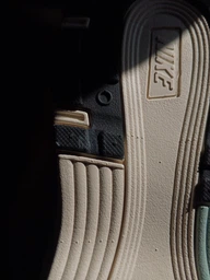 Мужские кроссовки спортивные Nike P-6000 FN7509-029 42 Grey-Silver-Khaki фото от покупателей 7