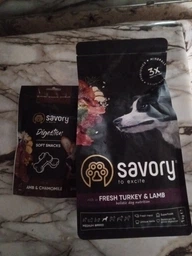 Промо набір для собак Savory Medium Breed 1 кг + ласощі (2700000024560)