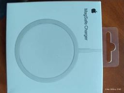 Беспроводное зарядное устройство Magnetic для телефона iPhone Charger 15W USB Type-C кабель1m White