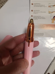 Женский электрический триммер для бровей Eyebrow Trimmer электробритва / эпилятор с подсветкой для депиляции волос над губой / в носу / на лице + щеточка, на батарейках, розовое золото (109575667)