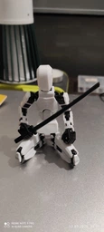 Рухома фігурка Cyber Doll Білий