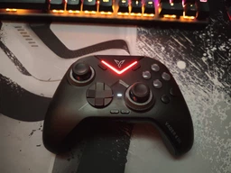 Геймпад Flydigi Vader 4 Pro Gaming Controller Black фото від покупців 1