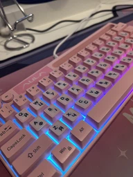 Клавиатура AULA F3061 Розовая с RGB Игровая Проводная Мембранная с Подсветкой Клавиш. Мини Формат. С Функциональными Клавишами и Подставкой на Телефон