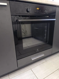 Духовой шкаф электрический Electrolux EOF3H50BK фото от покупателей 4