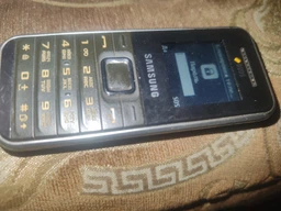 Мобильный телефон Samsung E1182 Silver
