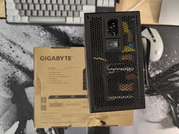 Блок питания Gigabyte 650W 80+ Silver (GP-P650SS) фото от покупателей 4