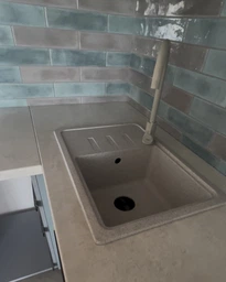 Мийка кухонна, гранітна, прямокутна Valetti 35L 62х43см Тера + змішувач