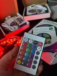 Розумна світлодіодна стрічка RZTK Smart RGB LED BT USB 5м + пульт фото від покупців 8