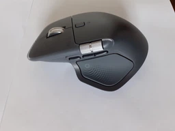 Мышь Logitech MX Master 4 Performance Wireless/Bluetooth Graphite (910-007562) фото от покупателей 1