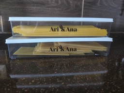 Набор контейнеров для хранения спагетти и других продуктов Ari&Ana 2шт, пластиковые контейнеры для круп с гибкой крышкой фото от покупателей 2