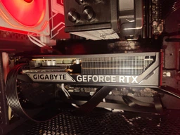 Видеокарта GIGABYTE GeForce RTX5060 8Gb WINDFORCE (GV-N5060WF2-8GD)