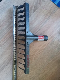 Граблі садові 14 зубів 2,3 мм INTERTOOL FT-2010
