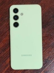 Чехол противоударный силиконовый Silicone Case для Samsung Galaxy S24 (S921) Light Green SM- S921