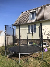 Защитная сетка для батута 244-252 см (8 ft) 6 стоек, внешняя фото от покупателей 1