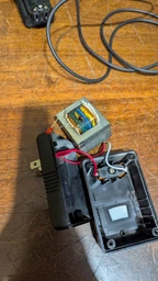 Перетворювач частоти з 220 на 110 Voltronic SW-70 70 вт, 50 Hz фото від покупців 1