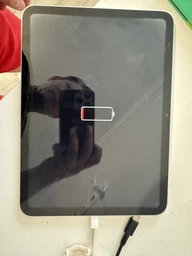 Планшет Apple iPad 10.9" 2024 Wi-Fi 64GB Yellow (MCM94NF/A)
