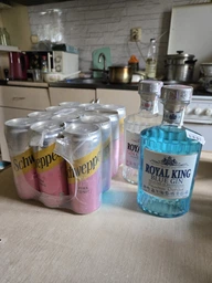 Настойка Royal King Blue Gin 0.5 л 40% (4820229039492_4820229039744) фото от покупателей 3