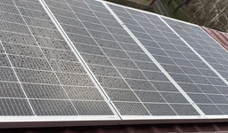 Солнечная панель монокристаллическая портативная 150Вт Solar Panel, мобильная солнечная батарея с ламинированным стеклом для дома, дачи, кемпинга, авто, автономного электроснабжения и зарядки аккумуляторов, HI-150W фото от покупателей 4