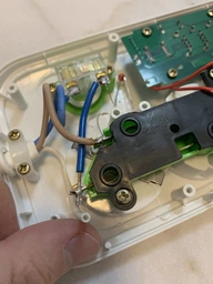 Сетевой фильтр-удлинитель UFT 3 розетки 6 USB 2.7 метра Черный (LGHP-5-20) фото от покупателей 1