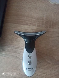 Микротоковый массажер Swan Beauty Lifting Pro MJ-32 микротоки для лица шеи и второго подбородка от отеков со световой LED терапией лимфодренаж и морщин домашний уход для красивой кожи белый