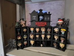 Тематическая Полка Большой Раскладной Дом для Фигурок Stranger Things Kinder Joy Funko Pop Stand / Display / Для 24 Фигурок из Сериала Очень странные дела фото от покупателей 2