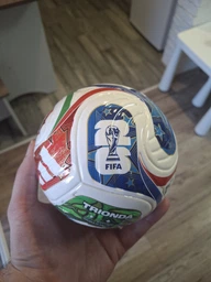 М'яч футбольний Adidas Trionda Mini World Cup 26 (розмір 1) JD8034 яскравий cувенірний м'ячик дитячий 15 см