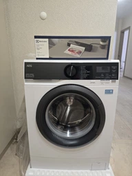 Стиральная машина узкая AEG L6SE26DU фото от покупателей 12