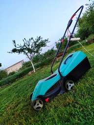 Газонокосарка Bosch ROTAK 32 (0.600.885.B00)
