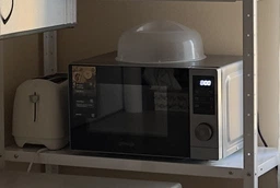 Мікрохвильова піч Gorenje MO20A3T4