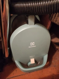 Пилосос безмішковий Electrolux EL31C2OG фото от покупателей 17