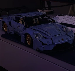 Конструктор Technic Porsche 911 RSR Racing (1:14) – 971 деталь, гоночна версія, велика модель 36 см у подарунковій коробці