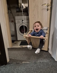 Дитяча гойдалка Infancy Веселки підвісна з натурального дерева сіра тканинна основа від 7 місяців до 5 років.