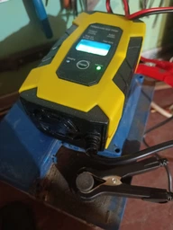 Зарядное устройство для автомобильного аккумулятора свинцово кислотного 12V 5A импульсное автоматическое с ЖК-дисплеем фото от покупателей 2